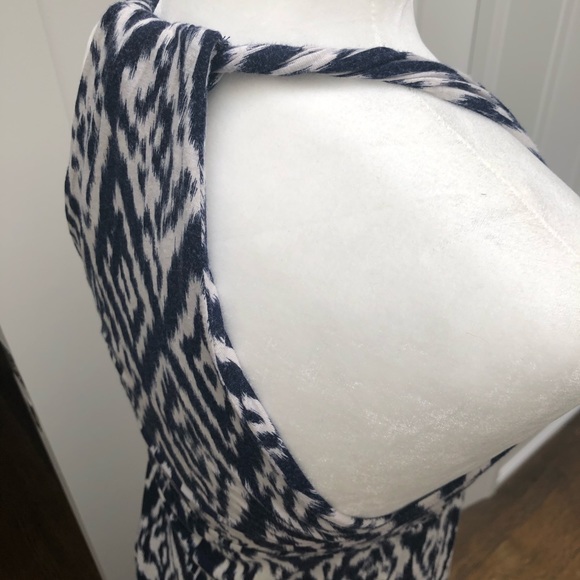 Iris Basic Maxi Dress - Picture 4 of 9